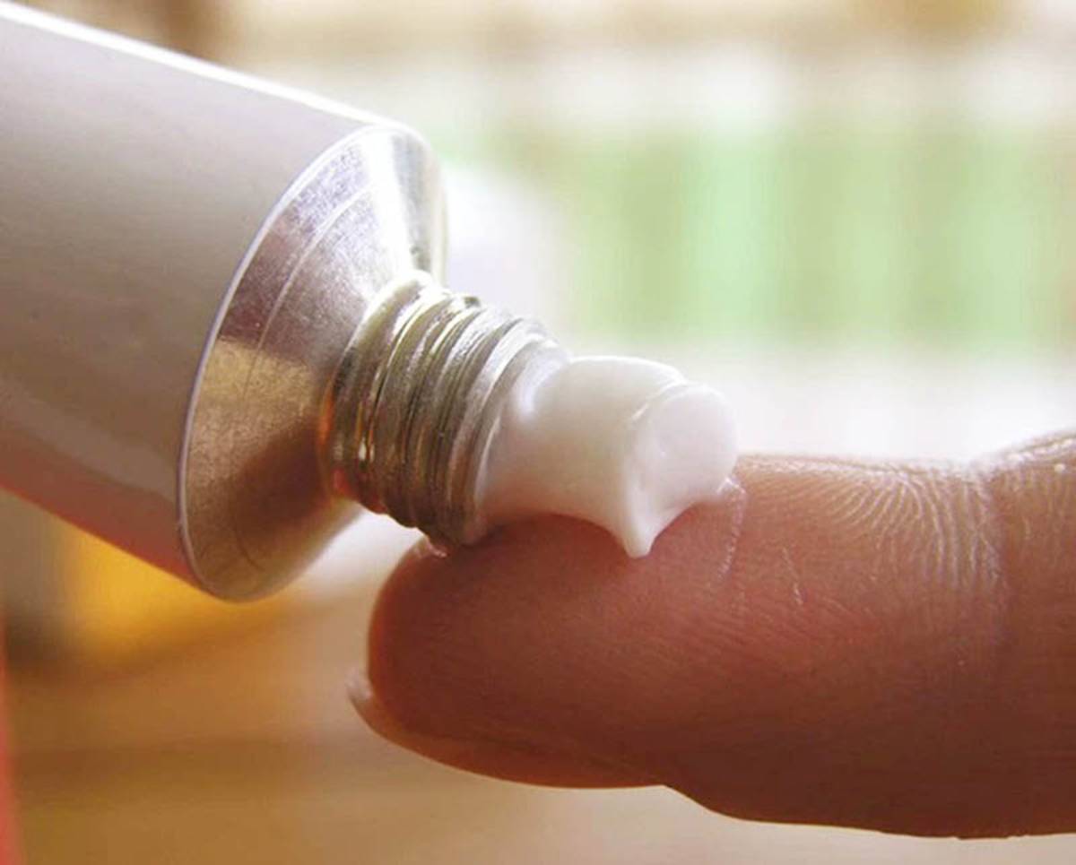 Tá dược thuốc mỡ