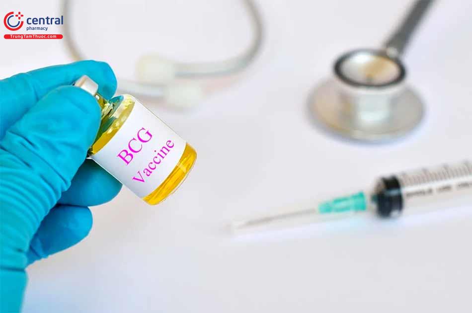 Tiêm vaccin phòng lao
